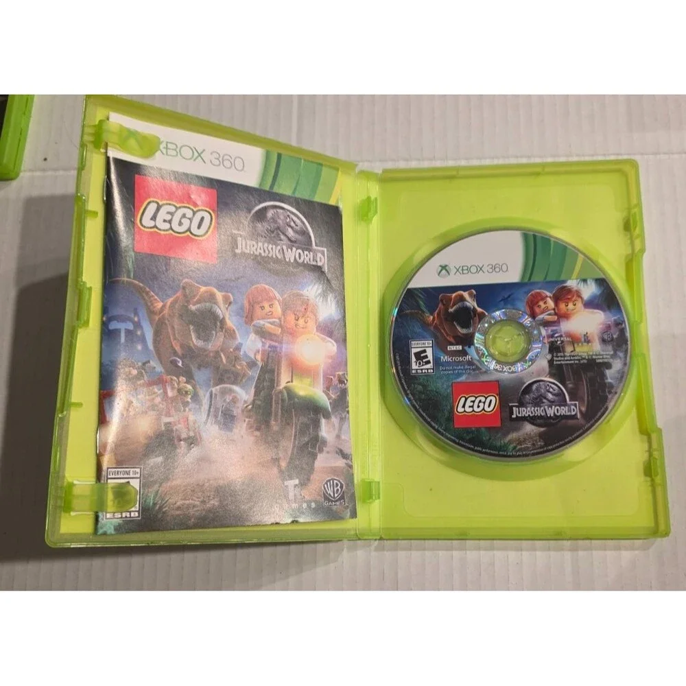 LEGO Jurassic World (Microsoft Xbox 360, 2015)